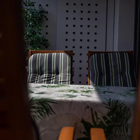 Bright 2-bed Free Parking & Wifi - Walk To Old Town Appartement Ljubljana