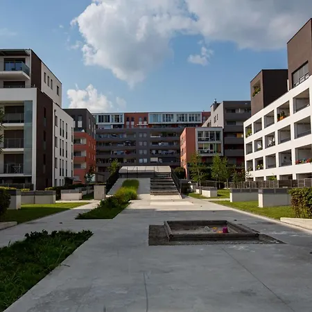 公寓 Bright 2-bed Free Parking & Wifi - Walk To Old Town 卢布尔雅那