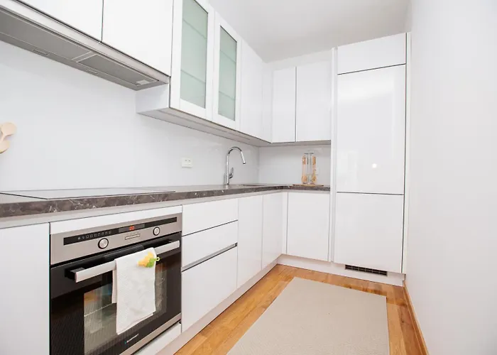 公寓 Bright 2-bed Free Parking & Wifi - Walk To Old Town